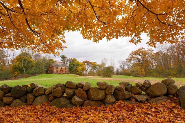 36 Indian Camp Lane D, Lincoln, MA 01773