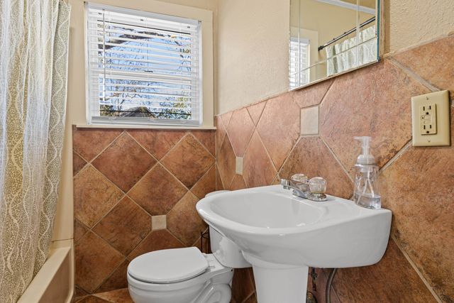 1505 DUDLEY DR., Kilgore, TX 75662