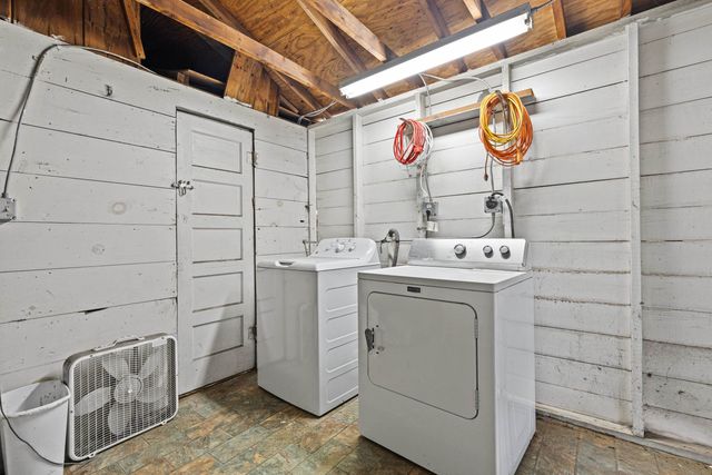 1505 DUDLEY DR., Kilgore, TX 75662