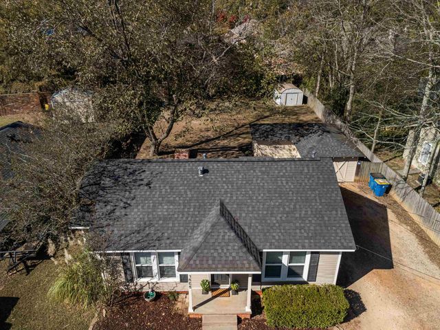 1505 DUDLEY DR., Kilgore, TX 75662