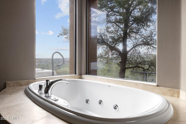 495 SCHNEBLY HILL Road, Sedona, AZ 86336