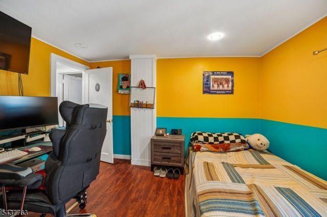 37 Stoll St, Netcong Boro, NJ 07857