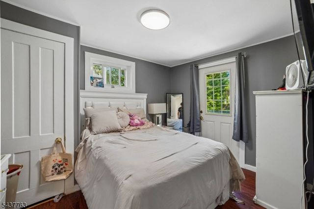 37 Stoll St, Netcong Boro, NJ 07857
