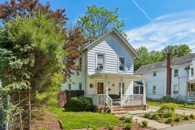 37 Stoll St, Netcong Boro, NJ 07857