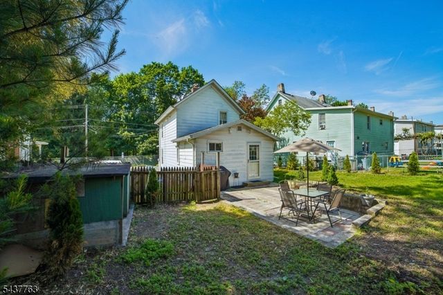 37 Stoll St, Netcong Boro, NJ 07857