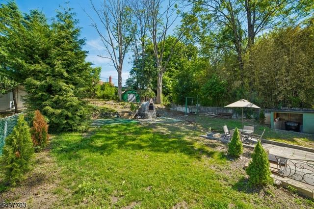 37 Stoll St, Netcong Boro, NJ 07857