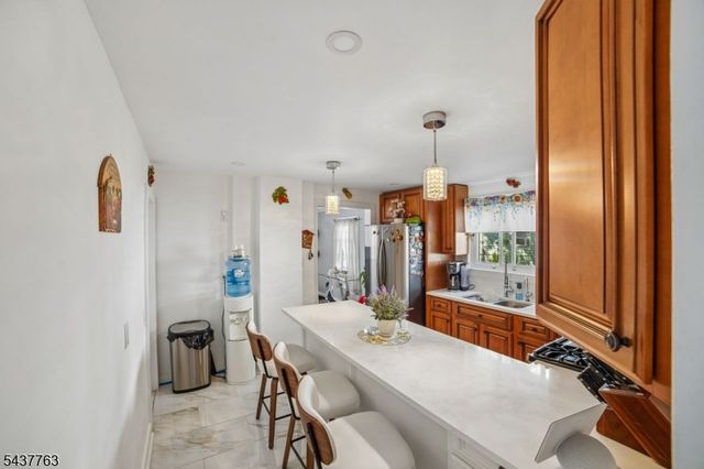 37 Stoll St, Netcong Boro, NJ 07857