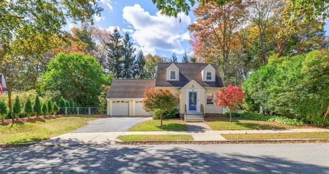 16 Westbrook Rd, Worcester, MA 01602