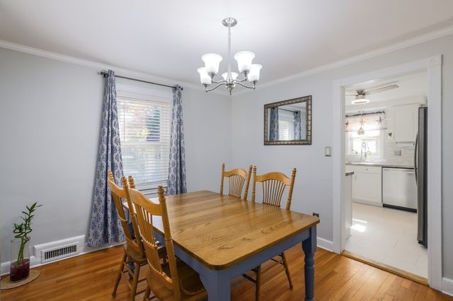 16 Westbrook Rd, Worcester, MA 01602