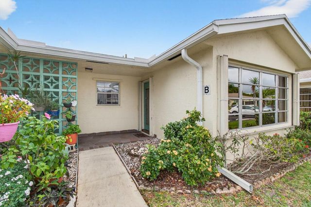 5066 Lakefront Boulevard B, Delray Beach, FL 33484