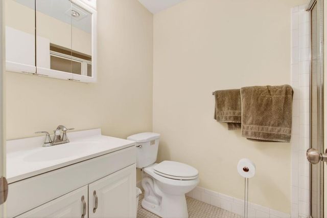 5066 Lakefront Boulevard B, Delray Beach, FL 33484