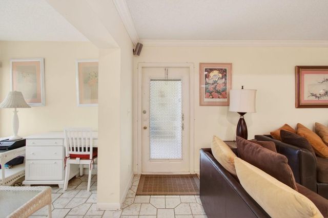 5066 Lakefront Boulevard B, Delray Beach, FL 33484