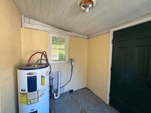 933 S Live Oak Drive, Moncks Corner, SC 29461