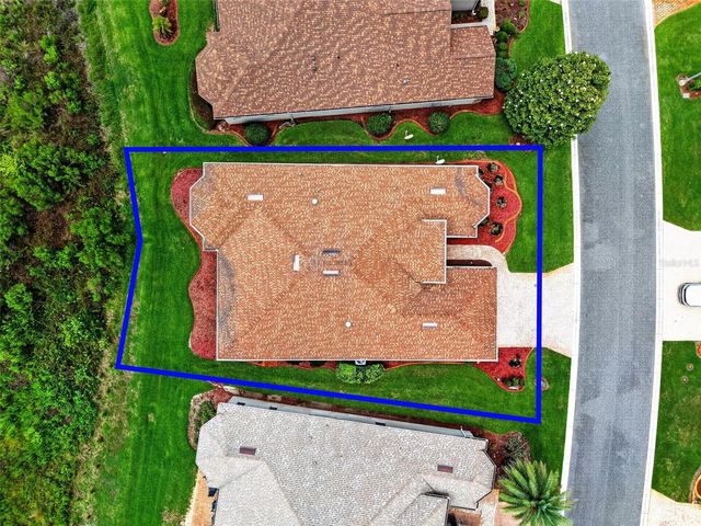 10131 LAKE MIONA WAY, Oxford, FL 34484