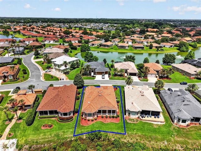 10131 LAKE MIONA WAY, Oxford, FL 34484