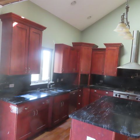 5904 Burr Oak Avenue, Berkeley, IL 60163