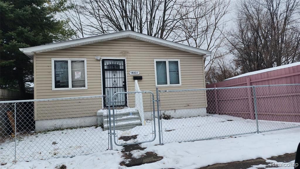 19321 Eureka Street, Detroit, MI 48234