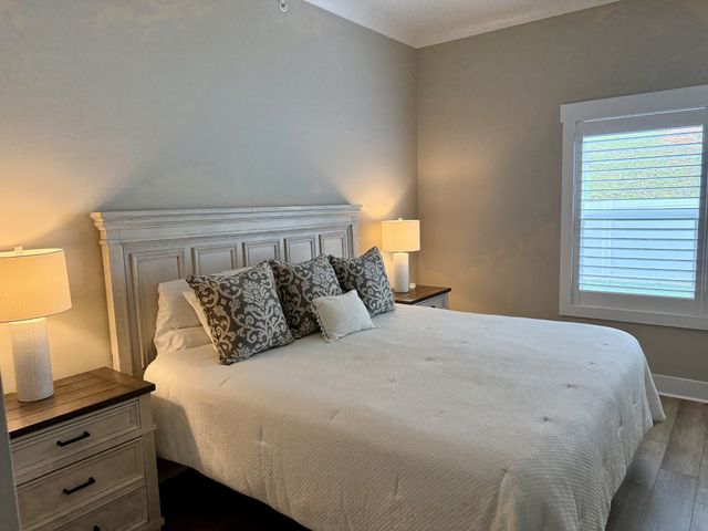 216 Daniel St, Pleasant View, TN 37146
