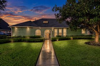 6502 Mona Vista Drive, Houston, TX 77083