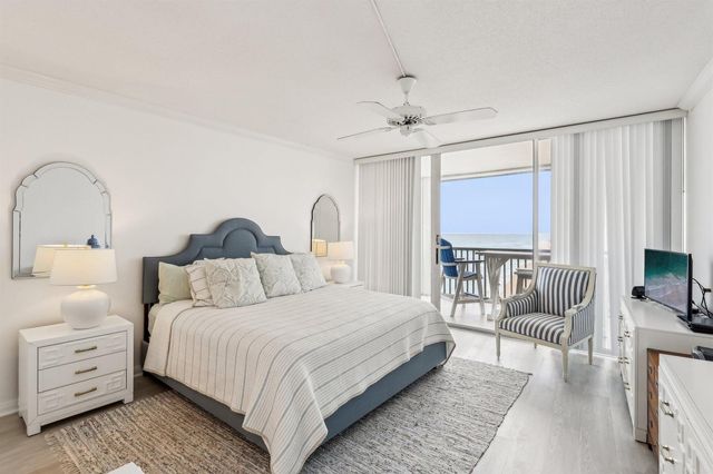 5400 N Ocean Drive E Pha, Singer Island, FL 33404