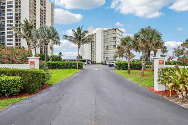 5400 N Ocean Drive E Pha, Singer Island, FL 33404