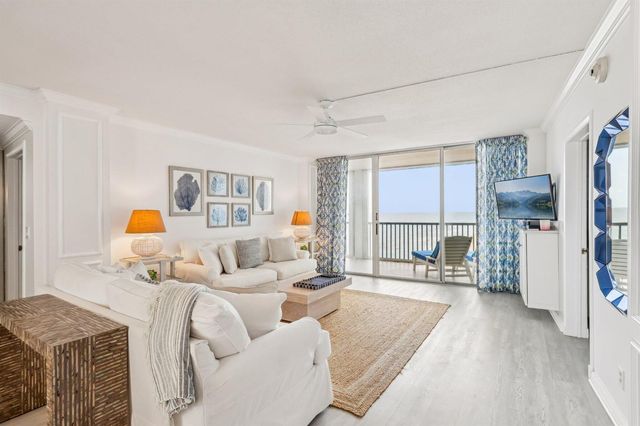 5400 N Ocean Drive E Pha, Singer Island, FL 33404