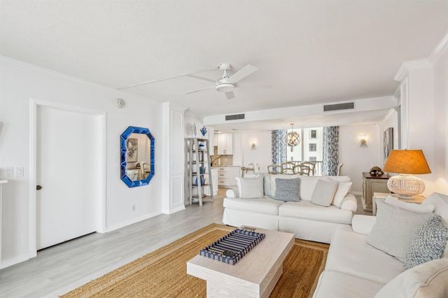 5400 N Ocean Drive E Pha, Singer Island, FL 33404