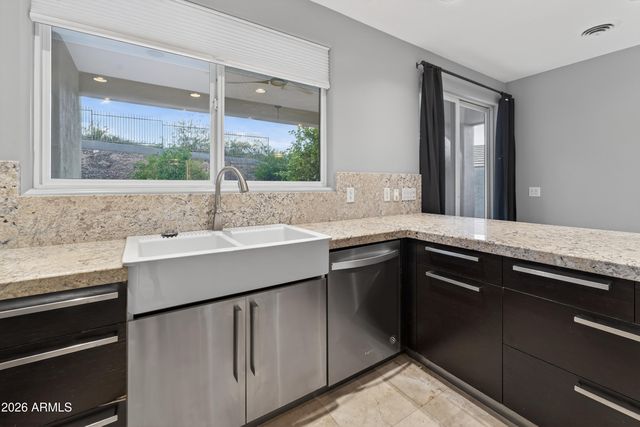 18258 N 15TH Place, Phoenix, AZ 85022