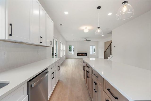 394 Poplar Springs Road, Hiram, GA 30141