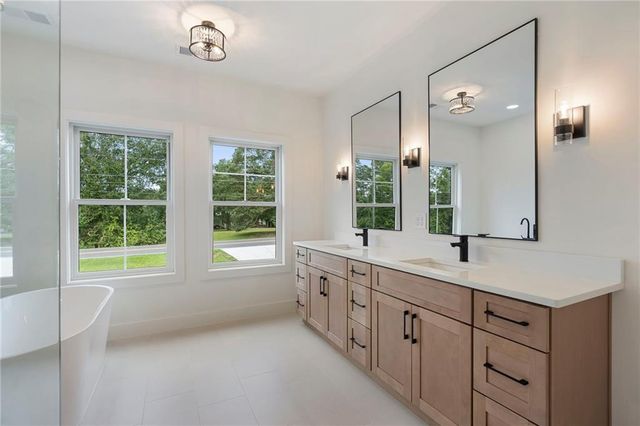 394 Poplar Springs Road, Hiram, GA 30141