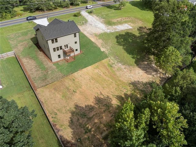394 Poplar Springs Road, Hiram, GA 30141