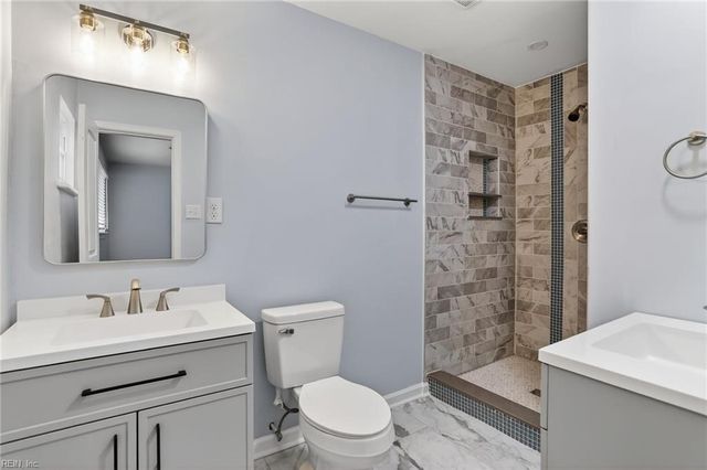 902 Laurel AVE, Chesapeake, VA 23325