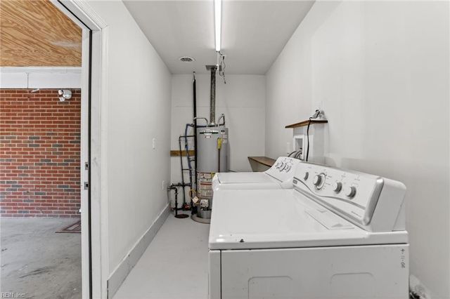 902 Laurel AVE, Chesapeake, VA 23325