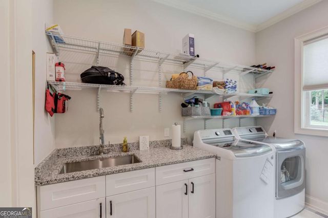 5392 Retreat Drive, Flowery Branch, GA 30542