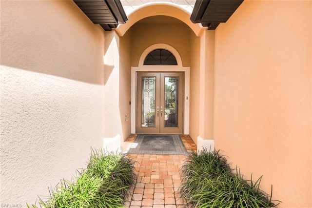 28452 SAN AMARO DR, Bonita Springs, FL 34135