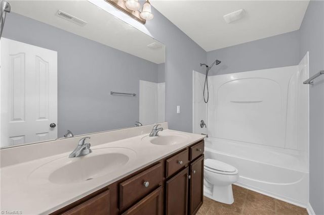 1804 Pine Cove Court, Winston-salem, NC 27127