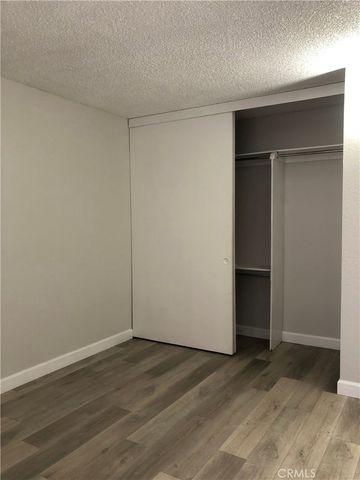 7871 Holt Drive 7, Huntington Beach, CA 92647