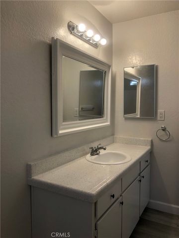 7871 Holt Drive 7, Huntington Beach, CA 92647