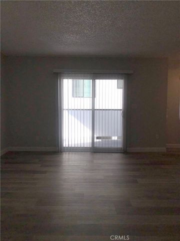 7871 Holt Drive 7, Huntington Beach, CA 92647