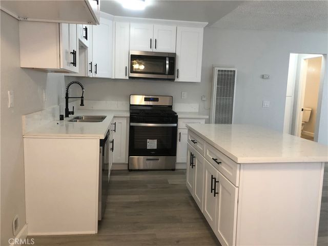 7871 Holt Drive 7, Huntington Beach, CA 92647