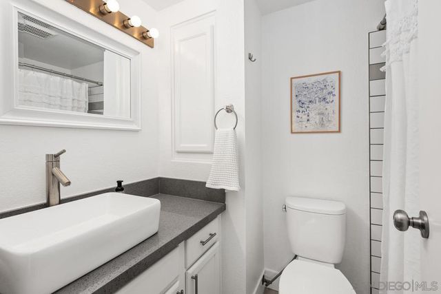1534 Glenwood, San Diego, CA 92103