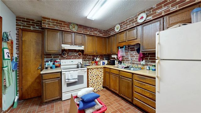 2710 Villa Boulevard, Fayetteville, AR 72703