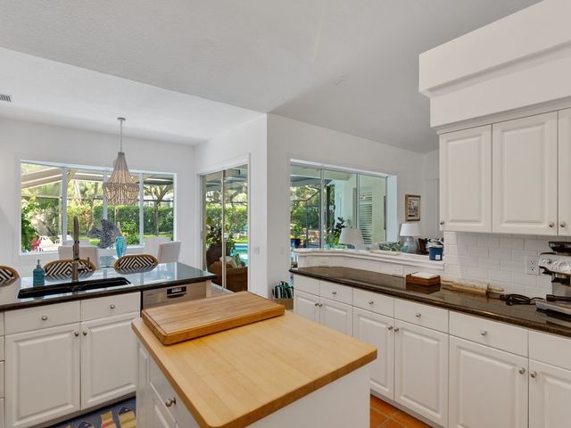 250 Ocean Beach Trail, Vero Beach, FL 32963