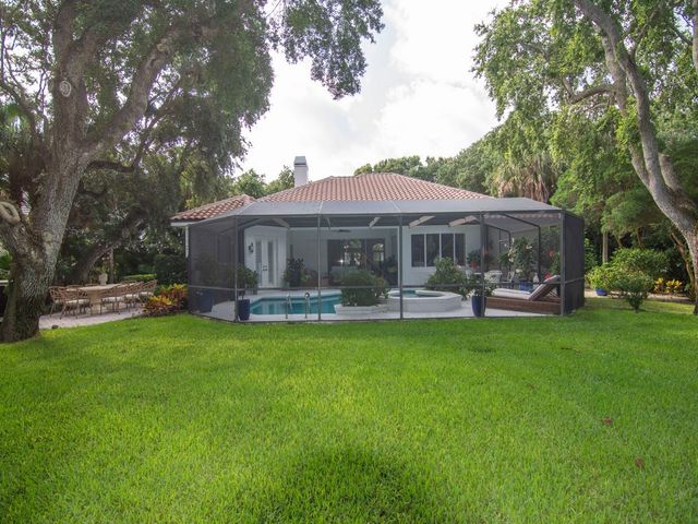 250 Ocean Beach Trail, Vero Beach, FL 32963