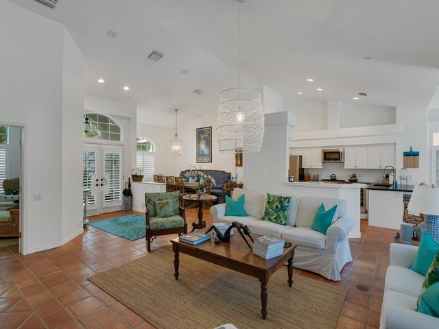 250 Ocean Beach Trail, Vero Beach, FL 32963