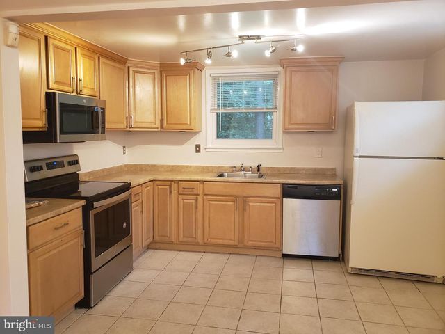 13350 KERRYDALE RD, Woodbridge, VA 22193