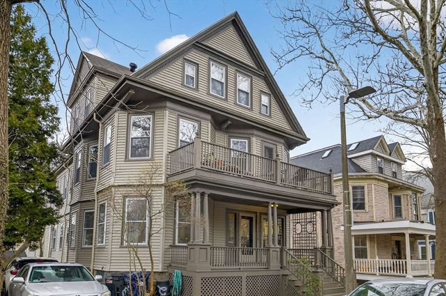 2 Moultrie St 2, Boston, MA 02124