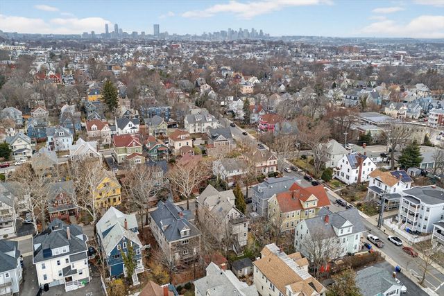 2 Moultrie St 2, Boston, MA 02124