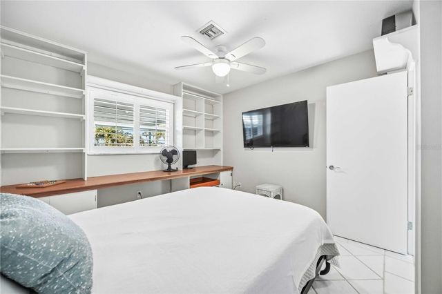 1015 BEACH MANOR CIRCLE 53, Venice, FL 34285