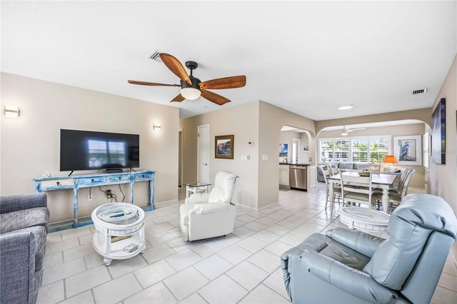 1015 BEACH MANOR CIRCLE 53, Venice, FL 34285